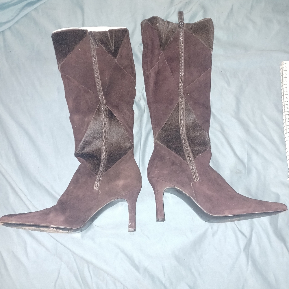 Antonio Melani brown suede heeled boots